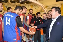 Manisa Büyükşehir'in Dev Adamlarına Baklavalı Sürpriz