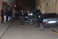 Maskeli Şahıs Dehşet Saçtı Açıklaması 1 Yaralı