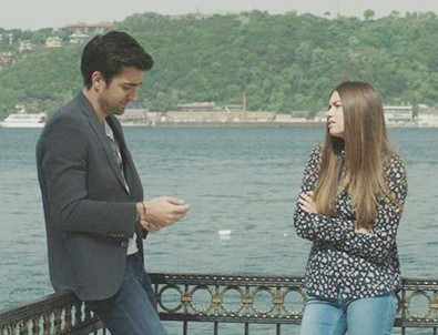 Aşk mı yaşıyorlar?
