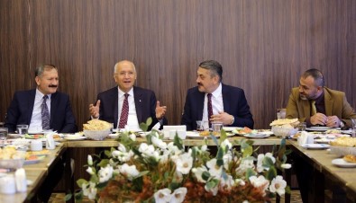 Başkan Yaşar, Balalılarla Buluştu