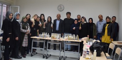 İpekyolu Belediyesinden 'Kozmetik Üretim Ve Çevre Bilinci' Eğitimi