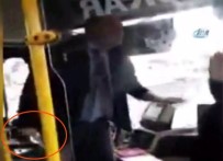 OTOBÜS ŞOFÖRÜ - Otobüs Şoförü Vatandaşlara Bıçak Çekti