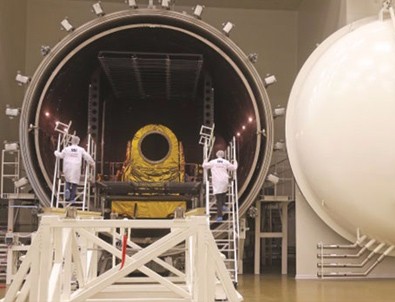 Türkiye'nin ilk uydu merkezi kapılarını açtı
