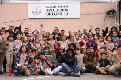 Uluslararası Öğrenciler Avluburun İlkokulu'nu Ziyaret Ettiler