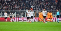 Cenk Asistiyle Tribünleri Ayağa Kaldırdı
