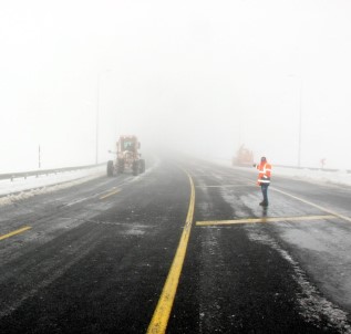 Erciyes'te Kar Etkili Oluyor