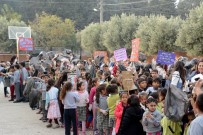 OKUL BAHÇESİ - Minik Eller Çevre İçin İş Başında