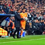 MAXI PEREIRA - UEFA Şampiyonlar Ligi Açıklaması Beşiktaş Açıklaması 1 - Porto Açıklaması 1 (İlk Yarı)