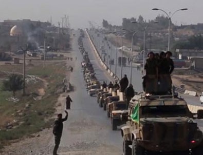 YPG'li teröristler, ABD'nin verdiği zırhlı araçlarla Türkiye sınırında şov yaptı