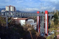 KALDIRIMLAR - 8 Yılda Mahalleleri Asansör Ve Yaya Köprüleri İle Birleştirdi