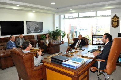 Aydın'da Tazelenme Üniversitesi Kurulma Süreci Hızlanıyor