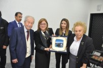 KADIN MİLLETVEKİLİ - Fatma Şahin'den Eğitim Duayeni Nüket Ersoy'a Kutlama