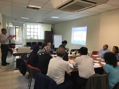 KTO Karatay'dan 'Engelli Öğrencilerin Ebeveynleri İçin Aile Eğitim Programı' Projesi