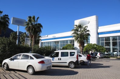 Lüks Oto Bayinin Servisinden 150 TL'lik Hırsızlık