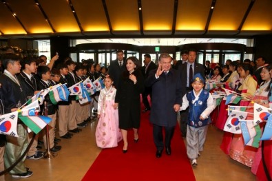 Özbekistan Cumhurbaşkanı Mirziyoyev, Güney Kore'de