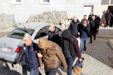 Samsun'da FETÖ'den 9 Polis Adliyeye Sevk Edildi
