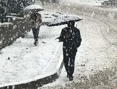 O ilde okullara 1 gün ara verildi