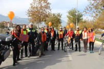 Denizli'de 'Kadına Yönelik Şiddetle Mücadele' Yürüyüşüne Trafik Polislerinden Destek