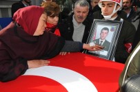 MUSTAFA BALOĞLU - Konyalı Şehit Uzman Çavuş Aykut Kazar Gözyaşlarıyla Toprağa Verildi
