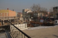 KENTSEL DÖNÜŞÜM PROJESI - Okulun Duvarı Çöktü