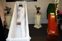 BORDEAUX - Paris Cenaze Levazımatı Fuarı'nda Müslümanlar İçin Özel Tabut