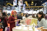 BARıŞ YARKADAŞ - Konyaaltı Kitap Fuarı Devam Ediyor