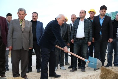 Mersin Büyükşehir Belediyesi Kentin Alt Yapı Ve Su Sorununu Çözüyor