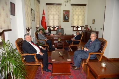 Başkan Avcı, Kaymakam Kaya'yı Ziyaret Etti