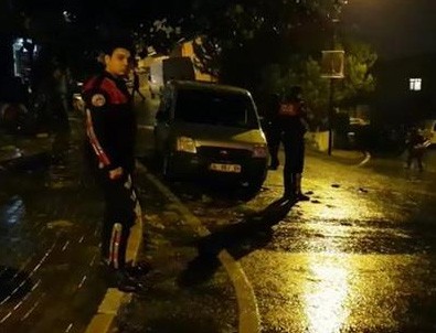 İstanbul'da okul servisine silahlı saldırı: 1 ölü 1 yaralı