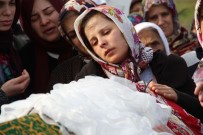 Minik Ceylin'in Tabutuna En Sevdiği Elbisesi Sarıldı