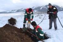 Toprağın Buz Tuttuğu Erzurum'da Toplu Mezar Kazılıyor