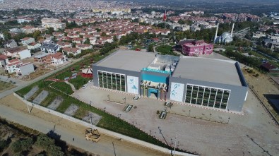 Turgutlu Belediyesi Kapalı Yüzme Havuzu Kayıtları Başlıyor