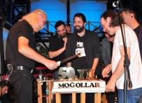 MOĞOLLAR - Türk Rock Müziğinin Ustalarından Tarihi Konser