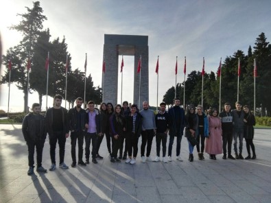 AK Parti Pazarlar İlçe Gençlik Kolları Başkanlığı'ndan Çanakkale Gezisi