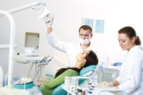 İMPLANT - Minimal İnvaziv Tedavisi İle Dişte Minimal Kayıp