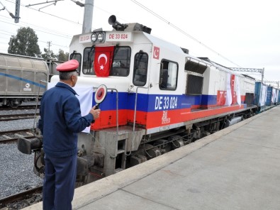 Türkiye'den İlk Tren Yola Çıktı