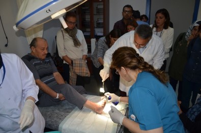 Türkiye'nin En Büyük 'Yara Bakım Kliniği'Nde Geniş Kapsamlı Yara Bakım Kursu