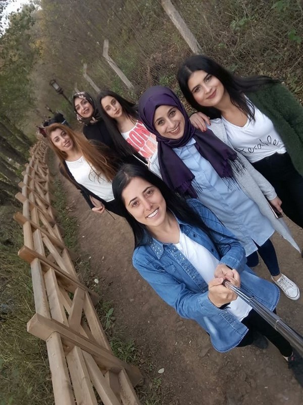 Beton mikserinin çarptığı genç kız öldü