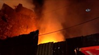 Fatih'te Korkutan Yangın