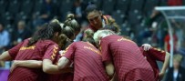 Galatasaray Rusya'da 57 Sayı Fark Yedi