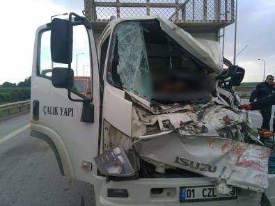Tarsus'ta Trafik Kazası Açıklaması 1 Ölü