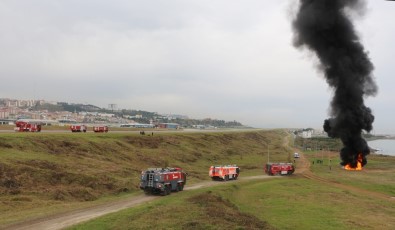 Trabzon Havalimanı'nda Yangın Tatbikatı