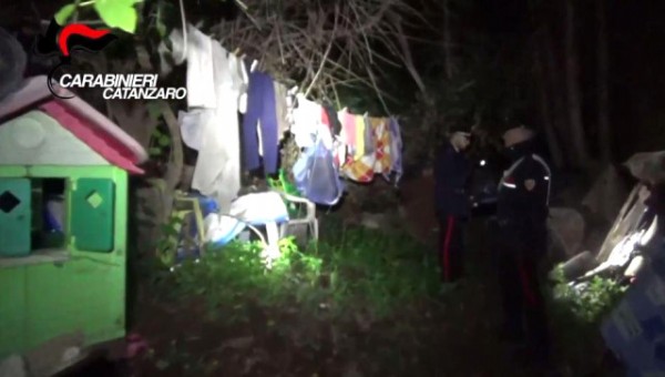 Bakıcı kadını 10 yıl esir tuttu