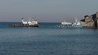 Amasra'da Balıkçı Gemisi Karaya Oturdu