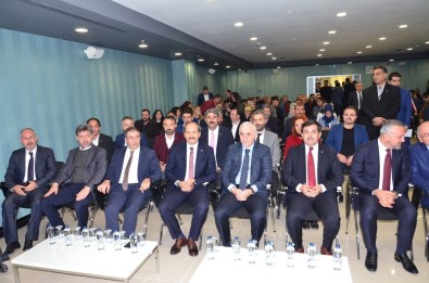 Balıkesir'de Belediye Başkanlığı İçin Temayül Yoklaması Yapıldı