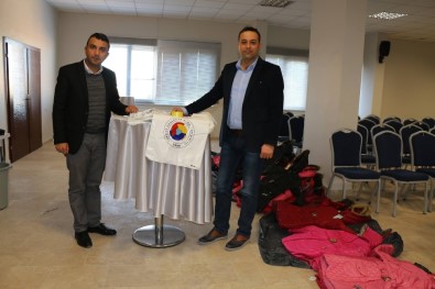 Boğazlıyan'da Öğrencilere Kışlık Giyecek Yardımı Yapıldı