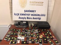FLASH BELLEK - Gaziantep'te Eş Zamanlı Uyuşturucu Operasyonu Açıklaması 4 Gözaltı