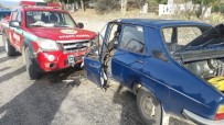 Gediz'de  Trafik Kazası Açıklaması 3 Yaralı