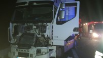 TEM Otoyolu'nda İki Tır Çarpıştı Açıklaması 5 Yaralı