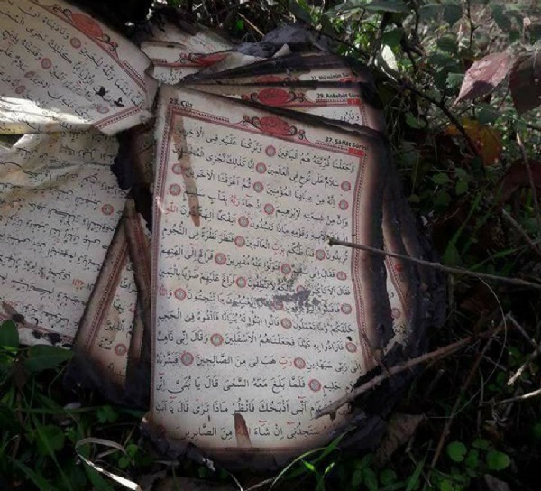 Yangında her şey yandı Kur'an-I Kerim yanmadı